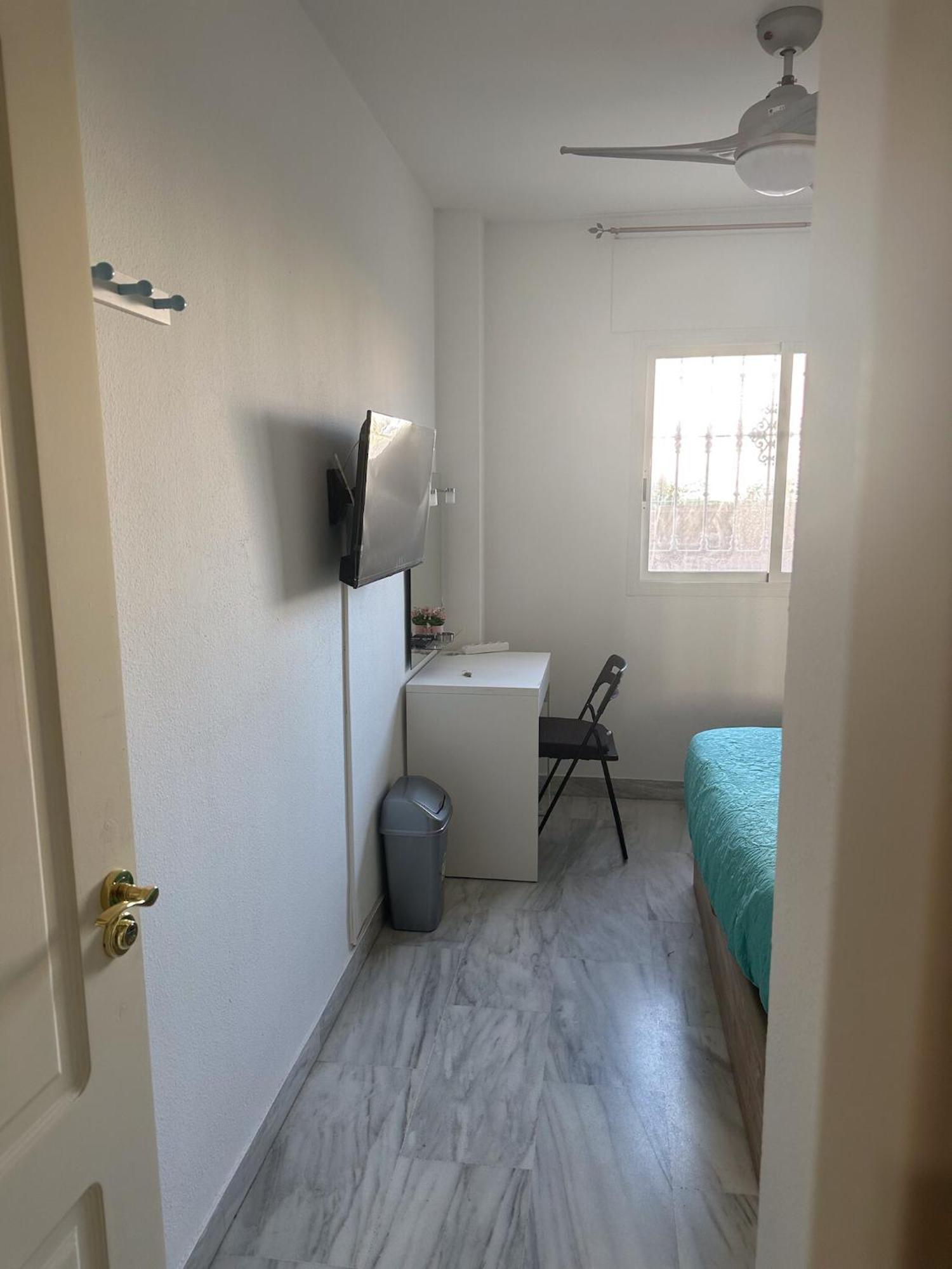 Torremolinos Habitaciones Privada En Apartamentos Compartidos Buitenkant foto