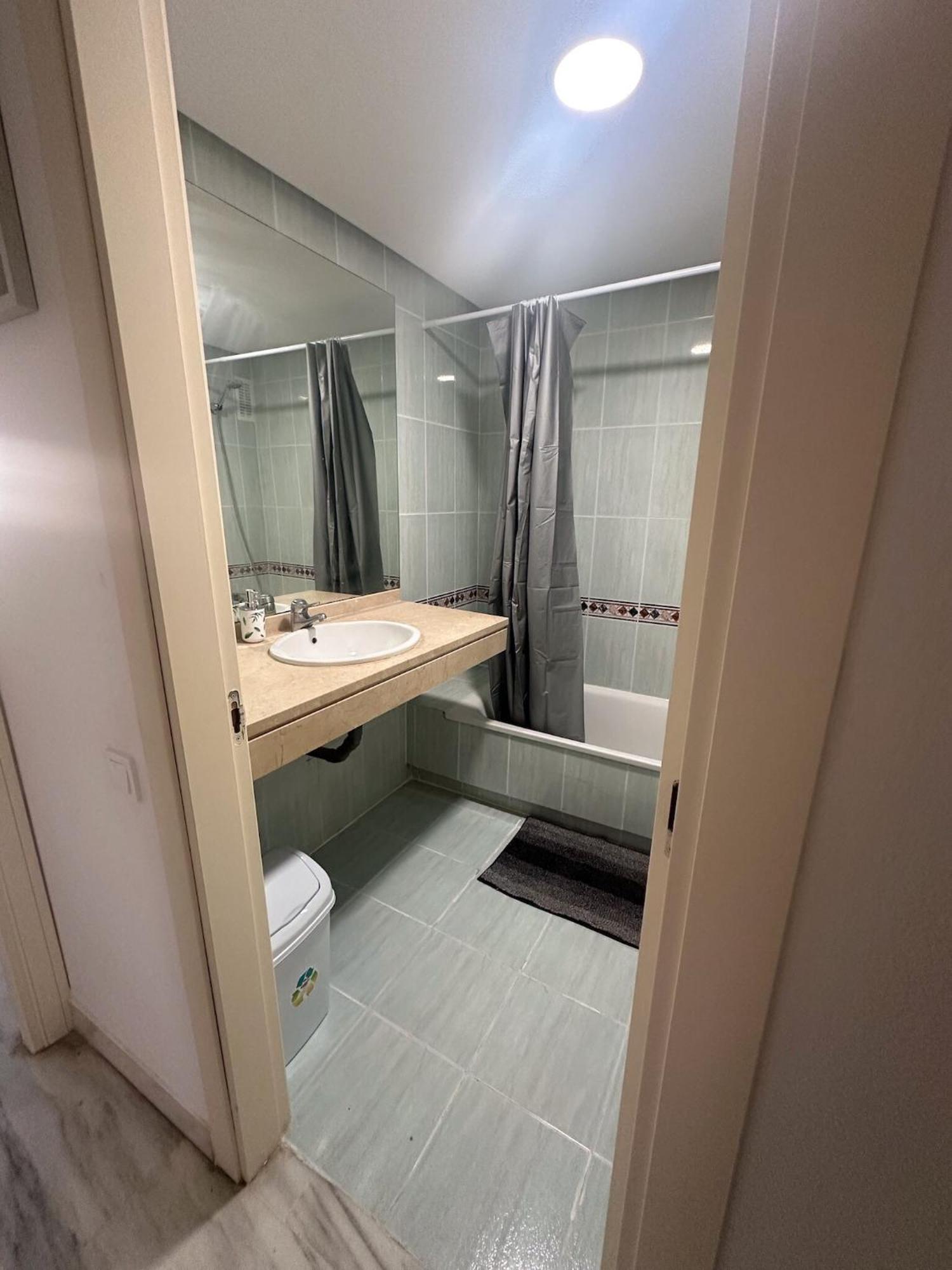 Torremolinos Habitaciones Privada En Apartamentos Compartidos Buitenkant foto